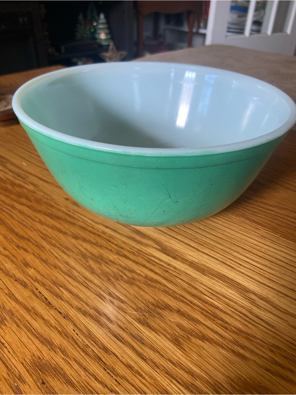 Vintage Pyrex 2.5 Qt Green Mixing Bowl